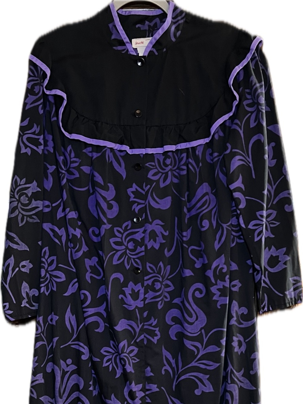 Vintage Muumuu Nightgown Style w/ Pocket